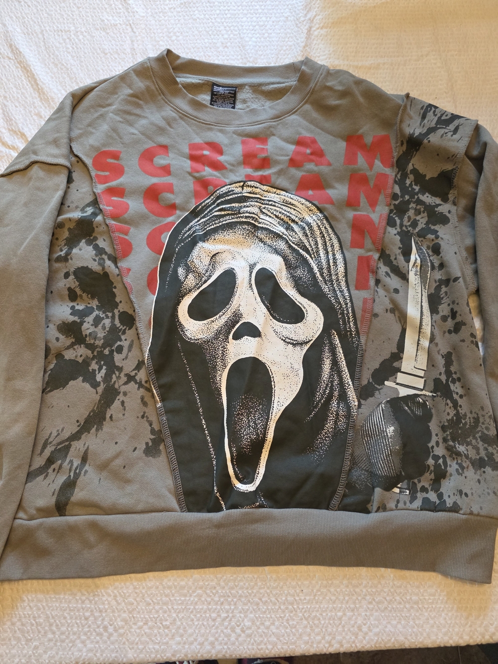 Men's Crewneck Sweatshirt with Scream Mask Graphic - Olive/Gray/Red